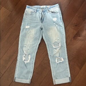 Distressed KanCan Light Blue Jeans